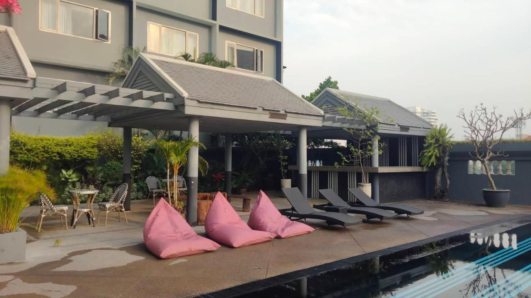 Witz Bangkok Ramkhamhaeng Banguecoque Exterior foto