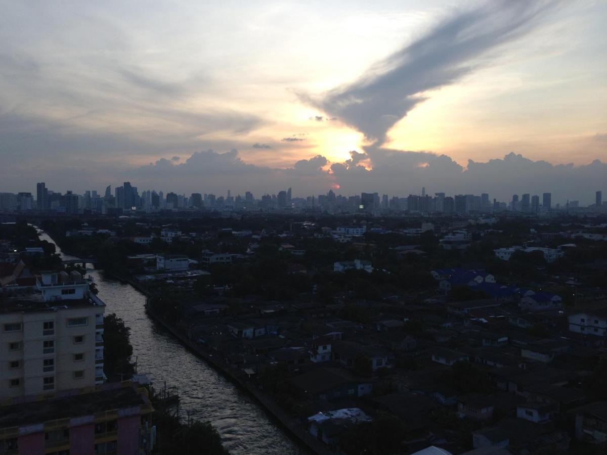 Witz Bangkok Ramkhamhaeng Banguecoque Exterior foto